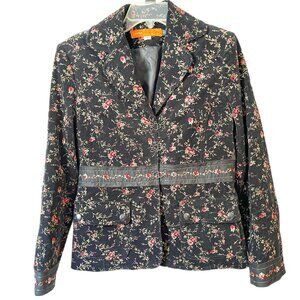 Floral blazer with hook closures and embroidered waist
